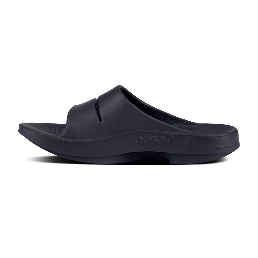 OOFOS Women&#39;s OOahh Slide - Black