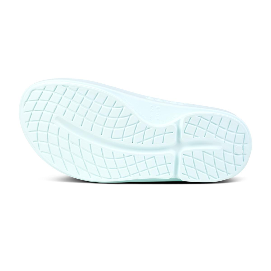 OOFOS Women&#39;s OOahh Slide - Ice