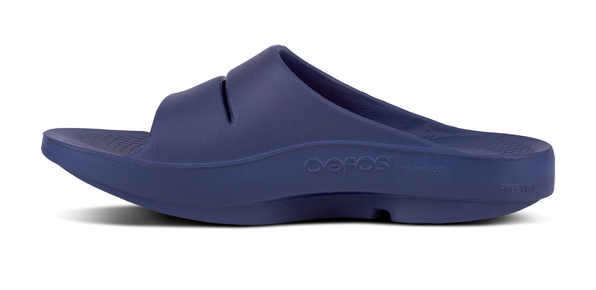 OOFOS Men&#39;s OOahh Slide - Navy