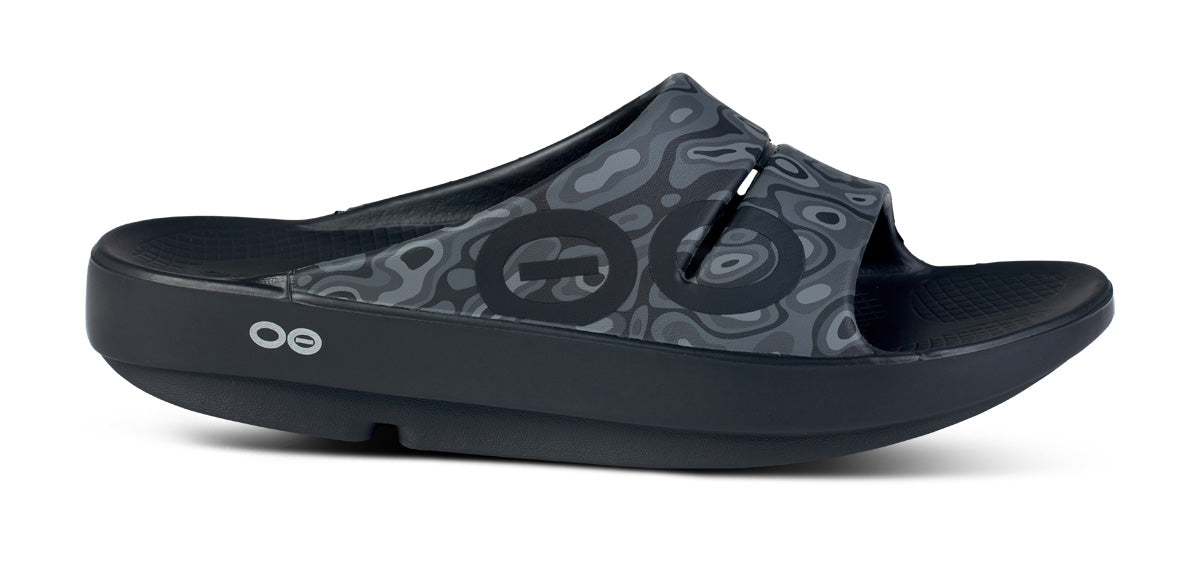 OOFOS Women&#39;s OOahh Sport Slide - Black Water Camo