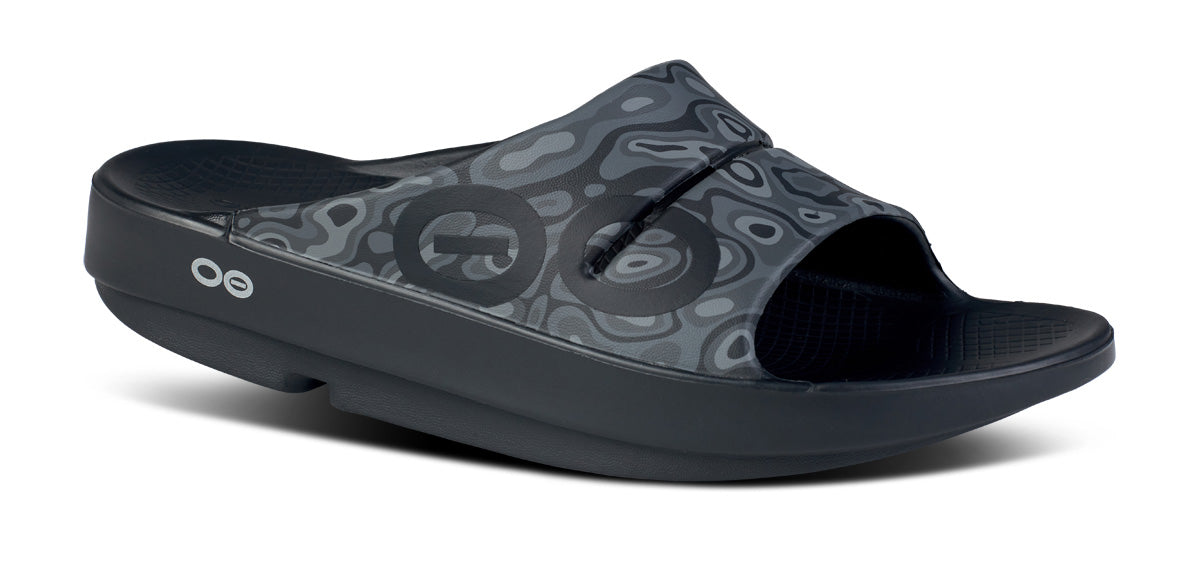 OOFOS Men&#39;s OOahh Sport Slide - Black Water Camo