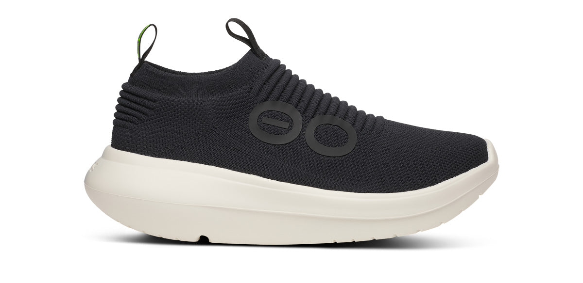 OOFOS Men&#39;s OOmy Zen - Chalk/Black