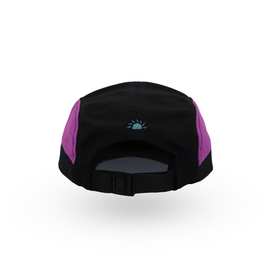 Helios Ultralight 7 Panel Firm Brim Running Cap - Charcoal Magenta