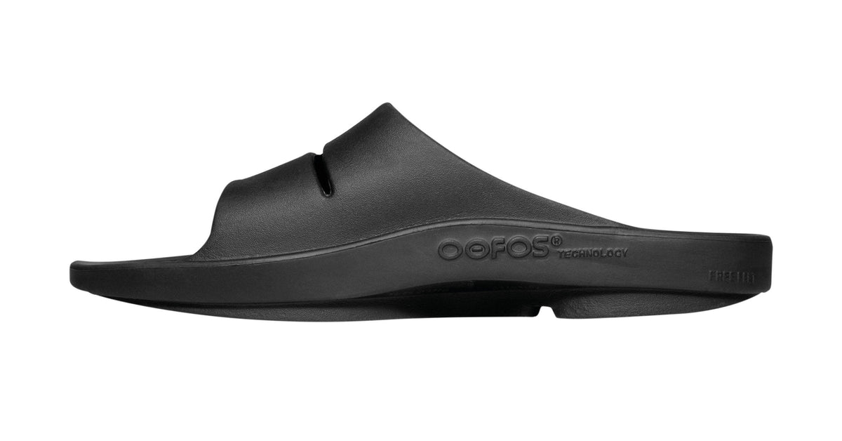 OOFOS Men&#39;s OOahh Slide - Black