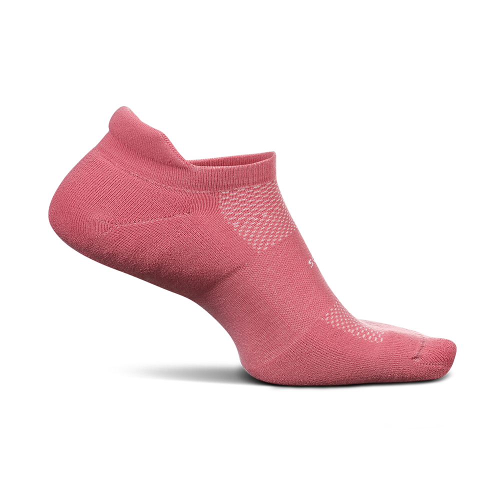 Feetures High Performance Cushion No-Show Tab Socks