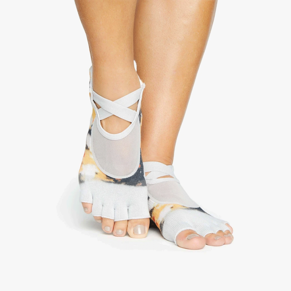 Pointe Studio Combat Toeless Grip Socks for Pilates, Yoga & Baree - Injinji  Performance Shop